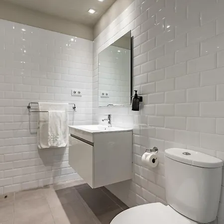 Ola Living Hostal Diagonal-3